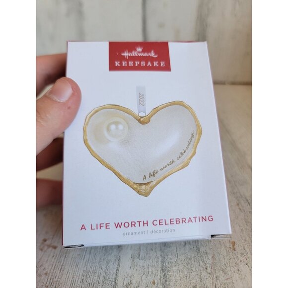 Hallmark a life worth celebrating heart ornament Xmas Pearl - Picture 3 of 5